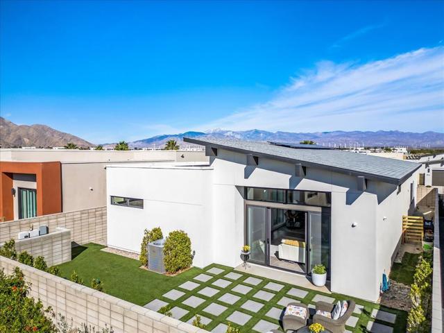 845 Nugget Lane, Palm Springs CA: https://media.crmls.org/mediaz/25fce09f-1217-4b73-b4ee-f4bcf174252d.jpg
