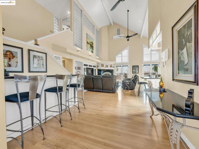 17035 TERMINOUS RD, Isleton CA: https://media.crmls.org/mediaz/25fd3ad2-6795-45a5-a8e7-1dc12ae31d81.jpg