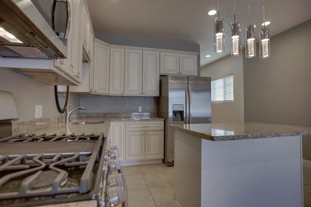 3012 4th Avenue, Sacramento CA: https://media.crmls.org/mediaz/25fd5b18-4ab3-4ea9-a21d-e016fbb7d7ad.jpg