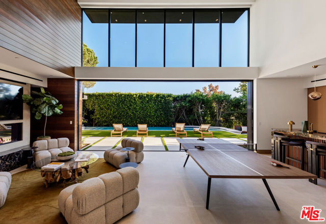 Drew Fenton | 1600 Casale Road Pacific Palisades CA | MLS: 7196118
