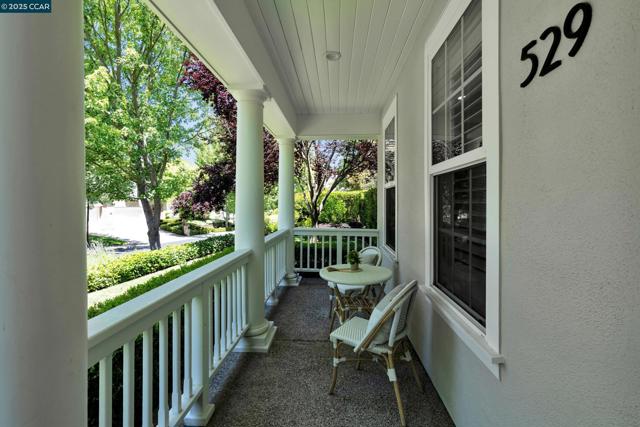 529 Justin Morgan Dr, Alamo CA: https://media.crmls.org/mediaz/25fe87c0-7853-4bf3-b851-5839e024d9f3.jpg