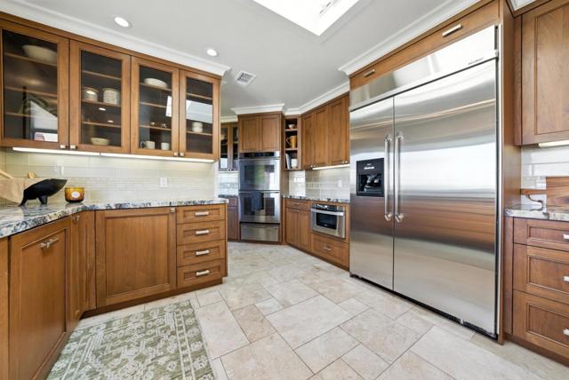 2774 Belmont Canyon, Belmont CA: https://media.crmls.org/mediaz/260106cb-556e-408b-be80-68bf6937aa68.jpg
