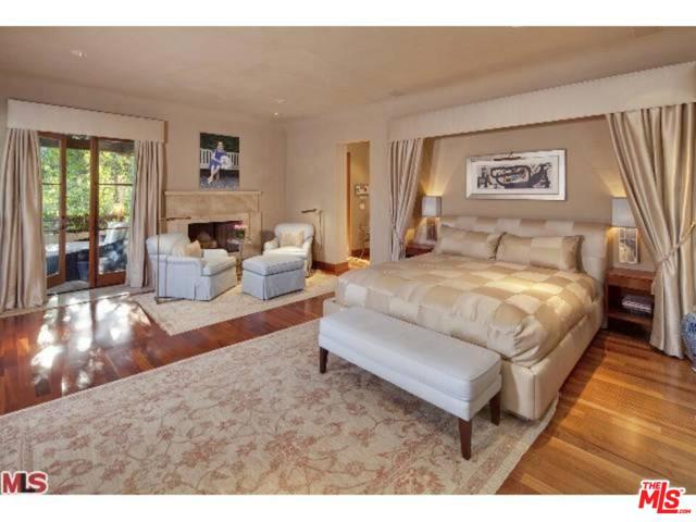 413 BRISTOL Avenue, Los Angeles, California 90049, 6 Bedrooms Bedrooms, ,Single Family Residence,For Sale,BRISTOL,13664211