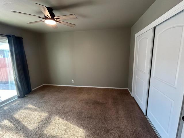 196 Surf Street, Pacifica CA: https://media.crmls.org/mediaz/2601a8f1-8031-4840-ba85-728eeb7f4243.jpg