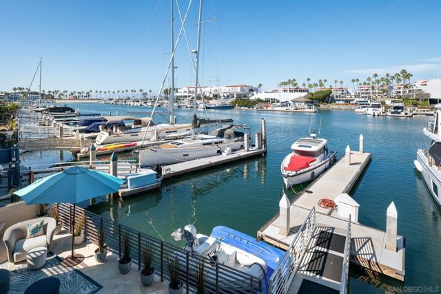 25 The Point, Coronado CA: https://media.crmls.org/mediaz/26029066-5fa2-4a78-8f7f-b884e8047de7.jpg