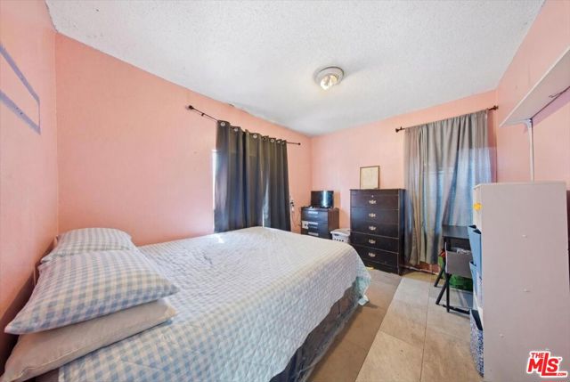 4451 Crocker Street photo 8