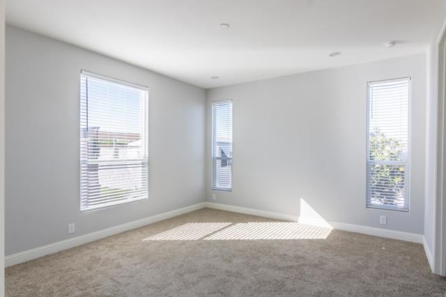 Detail Gallery Image 5 of 19 For 155 Las Flores Dr #39,  San Marcos,  CA 92069 - 4 Beds | 2 Baths
