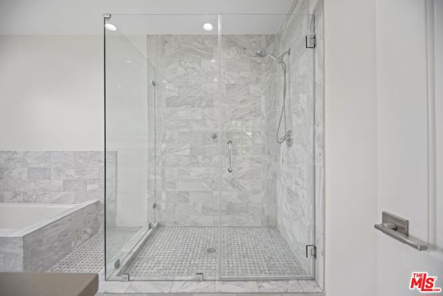 1148 S Stanley Avenue, Los Angeles CA: https://media.crmls.org/mediaz/260490c7-4d12-4d8a-afa8-6698185153cd.jpg