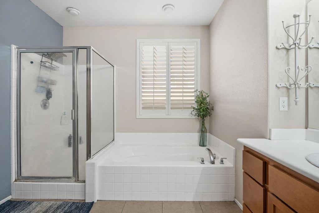 MLS #219137951DA image #15