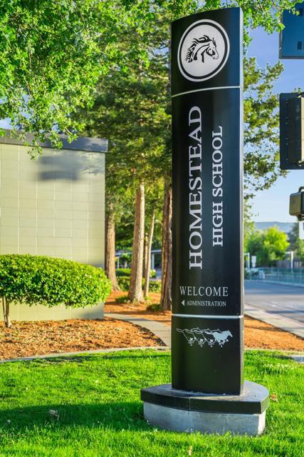 1455 Redwood Drive, Los Altos CA: https://media.crmls.org/mediaz/26079de1-52ec-469d-b95f-92e29404a3cf.jpg