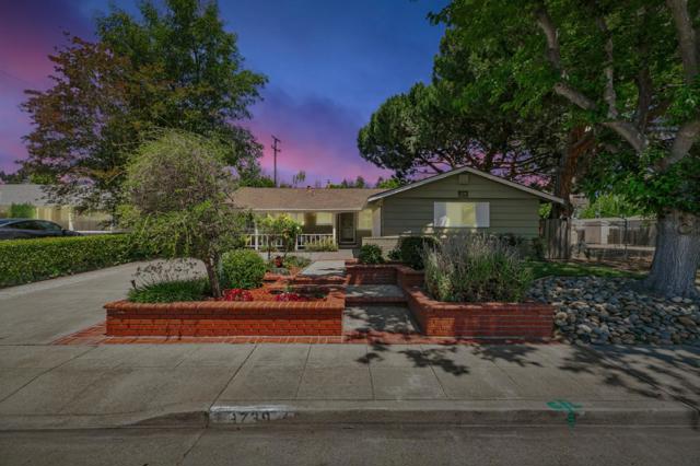 3739 Swallow Way, Santa Clara CA: https://media.crmls.org/mediaz/2607f95b-1037-426f-acca-5024fb2bc1d8.jpg