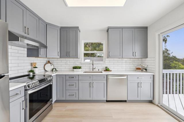 838 Columbus Street, El Granada CA: https://media.crmls.org/mediaz/260824da-9e8b-45ac-befa-011c42ee7400.jpg