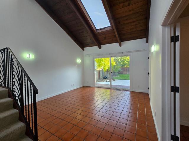 131 Hazel Avenue, Millbrae CA: https://media.crmls.org/mediaz/260aacf4-6bbb-44db-bab7-d247f5f7fc9b.jpg