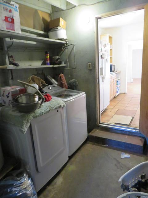 4021 Cherry Blossom Street, National City CA: https://media.crmls.org/mediaz/260d0202-5408-45de-8c12-f105c31b3edd.jpg