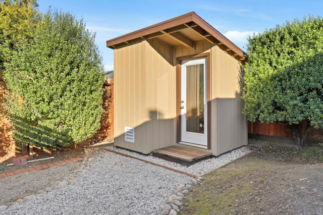 1650 Sausalito Drive, Hollister CA: https://media.crmls.org/mediaz/260d7e57-eeea-4bdf-9c25-dcafa3fac079.jpg