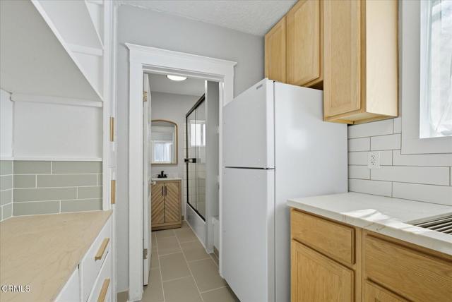 Detail Gallery Image 14 of 30 For 1488 W Sunset Bld #1/4,  Los Angeles,  CA 90026 - 1 Beds | 1 Baths