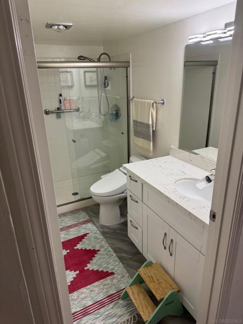 2420 Torrey Pines Rd, La Jolla CA: https://media.crmls.org/mediaz/260d9506-2557-40f7-9c5b-2eed6fc85c86.jpg