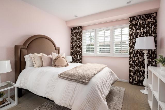 14730 Caminito Porta Delgada, Del Mar CA: https://media.crmls.org/mediaz/260ddc85-f0f1-476e-9a8f-f84887e284b4.jpg