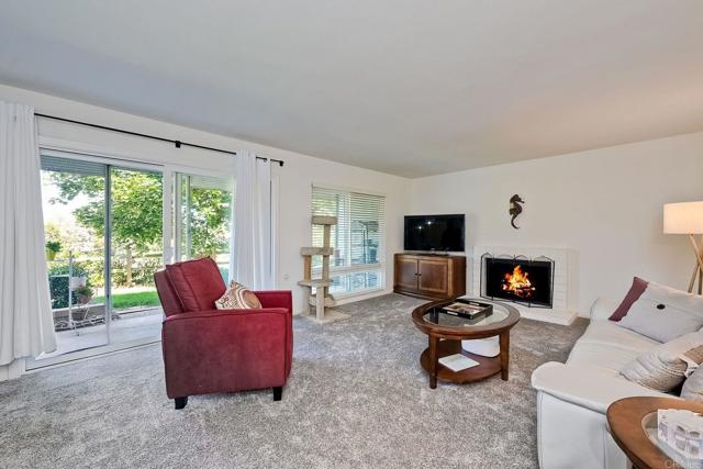 Detail Gallery Image 7 of 35 For 3417 Punta Alta #C,  Laguna Woods,  CA 92637 - 2 Beds | 2 Baths