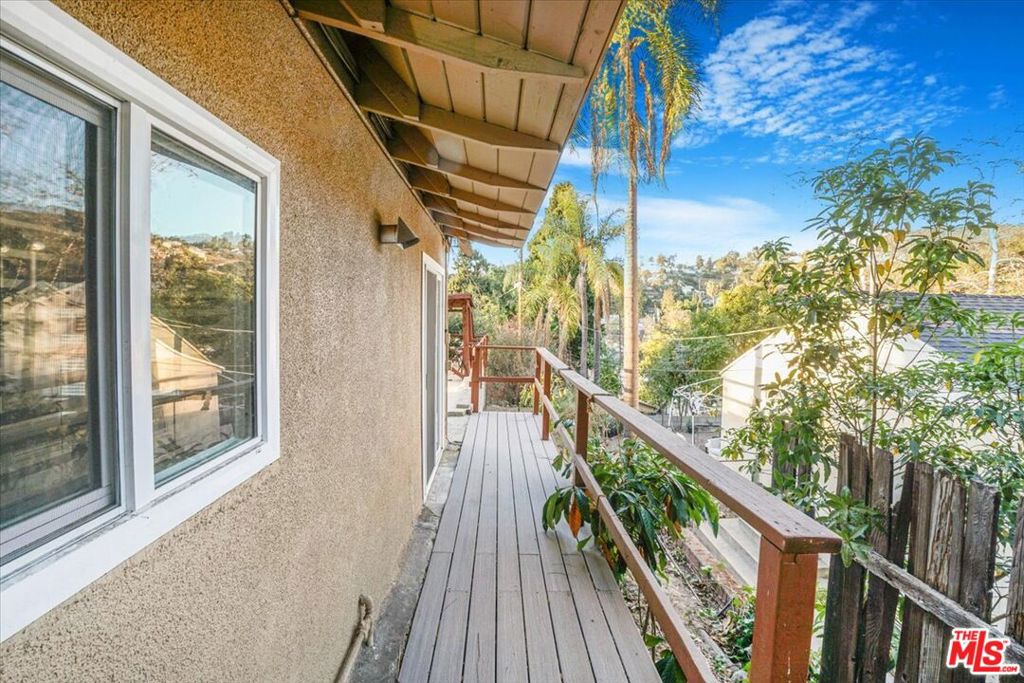 2070 Lilac LaneGlendale img 29