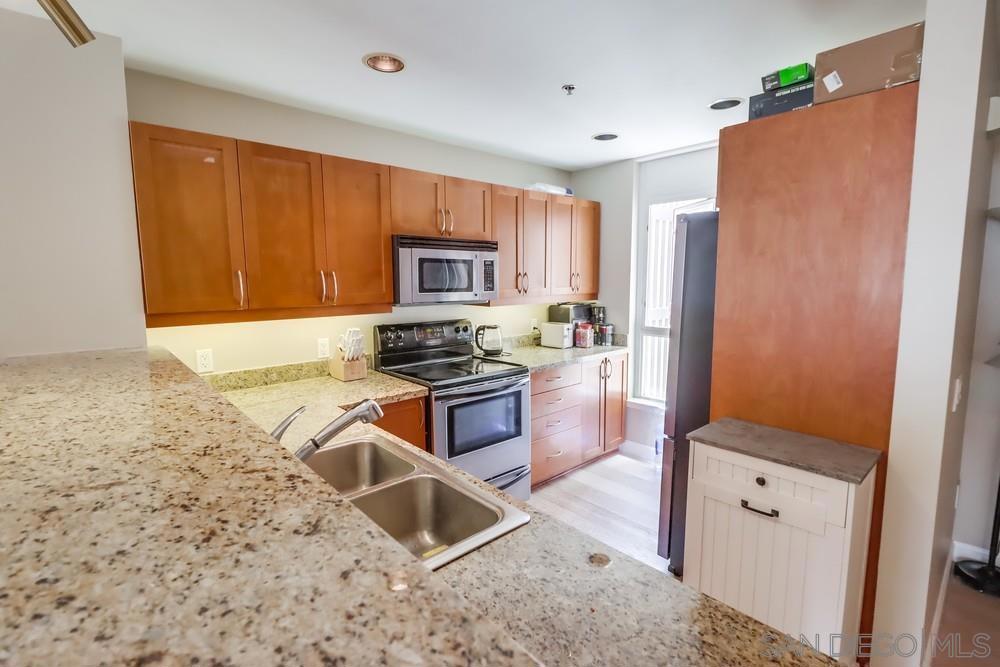 427 9th Ave - photo 5