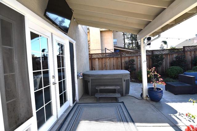 3611 Apple Blossom Lane, Turlock CA: https://media.crmls.org/mediaz/2612b571-2d28-4db5-bd40-73b4f282bba0.jpg