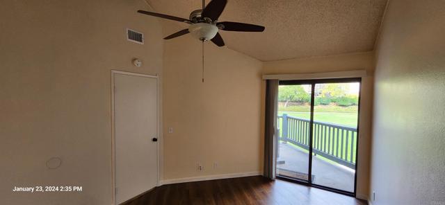 3040 CHARWOOD Court, Spring Valley CA: https://media.crmls.org/mediaz/2613032f-3df2-49ea-8336-53ac2b197c52.jpg