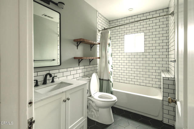 Detail Gallery Image 13 of 25 For 900 N El Molino Ave, Pasadena,  CA 91106 - 3 Beds | 1 Baths