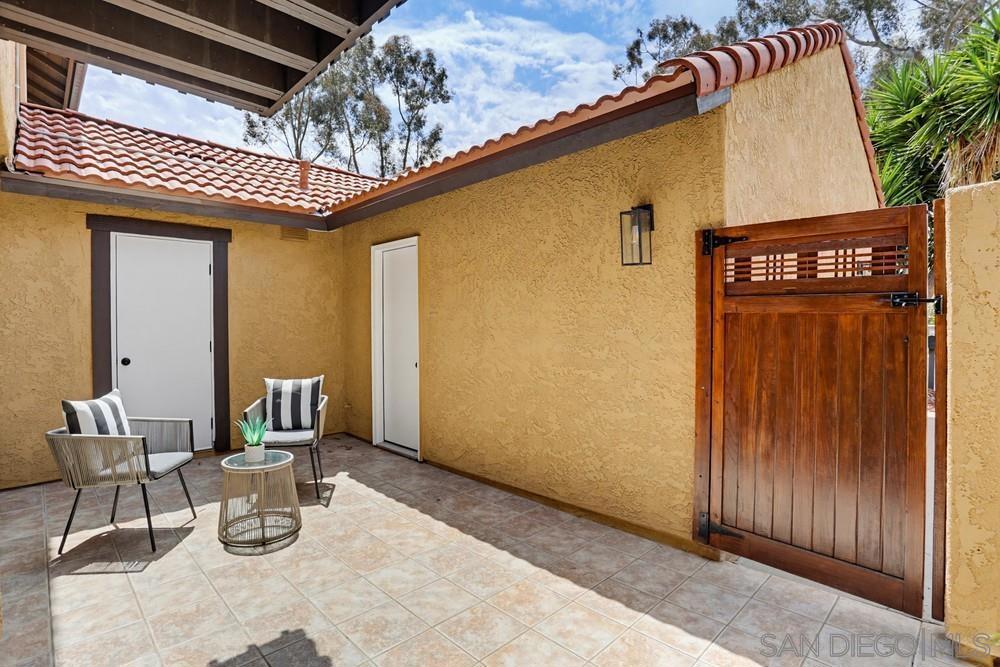 2043 Avenue Of The Trees - photo 2