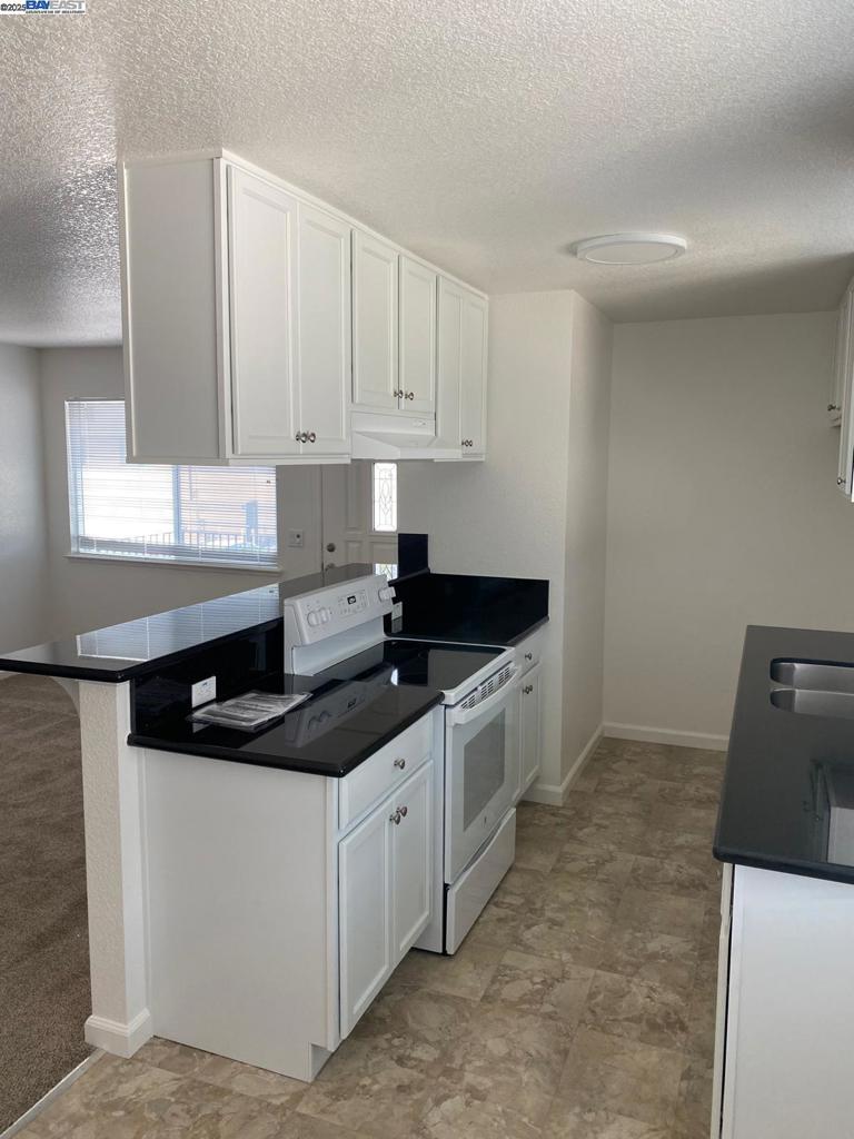 4471 La Cresta Way #4