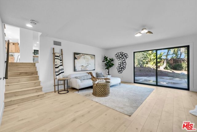 15515 La Moine Street, Hacienda Heights CA: https://media.crmls.org/mediaz/2614e1c0-51c1-41e4-b4e2-f0ab7759ae96.jpg