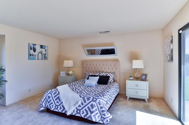 8760 Rancho Hills Drive, Gilroy CA: https://media.crmls.org/mediaz/26169554-0349-4217-b2b0-687adb4db0ff.jpg