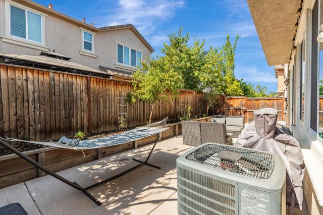 51 Koror Lane, Gilroy CA: https://media.crmls.org/mediaz/2616c3af-143c-412b-9e1b-8837a9e60983.jpg