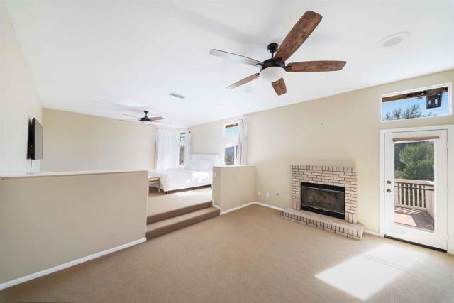 2173 Twisted Oak Ln Lane, Alpine CA: https://media.crmls.org/mediaz/2617fe72-9ceb-4770-bd87-4a9f8ea7bd74.jpg