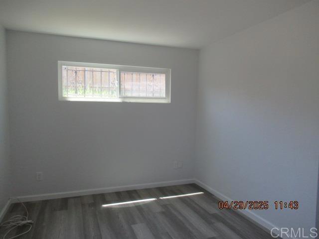 Detail Gallery Image 5 of 12 For 241 Los Soneto Dr, San Diego,  CA 92114 - 3 Beds | 2 Baths