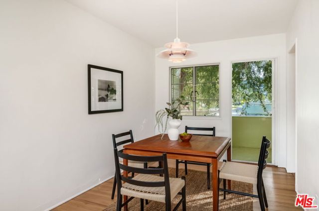 5172 1/2 Village, Los Angeles CA: https://media.crmls.org/mediaz/261b6e66-1380-4569-ad14-b084bbf5a7ce.jpg