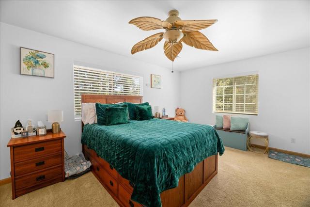 2737 Cedar Lane, Big Bear CA: https://media.crmls.org/mediaz/261b6f74-4fcf-44b0-962c-e55cbeb94477.jpg