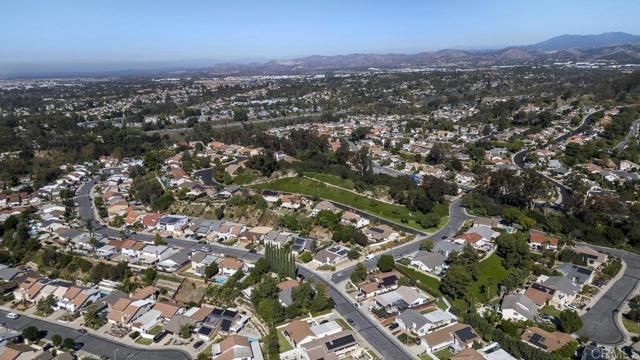 Detail Gallery Image 40 of 44 For 26601 Fresno Dr, Mission Viejo,  CA 92691 - 4 Beds | 2 Baths