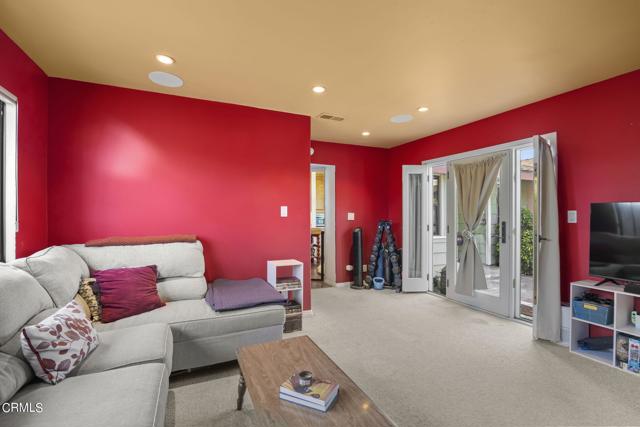Detail Gallery Image 15 of 41 For 151 Armstrong Ave, Ventura,  CA 93003 - 3 Beds | 2 Baths