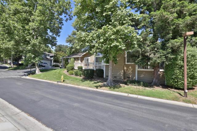 1219 Polk Spring Court, San Jose CA: https://media.crmls.org/mediaz/261d5816-c8d8-4fe8-86fd-9eada868cf82.jpg