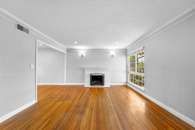 596 Savstrom Way, San Jose CA: https://media.crmls.org/mediaz/261df040-a463-4754-b6b1-fe28c2d4f495.jpg