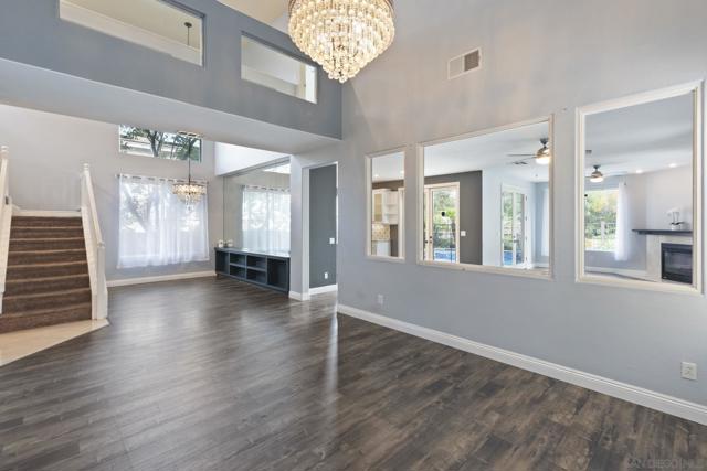 11927 Dapple Way, San Diego CA: https://media.crmls.org/mediaz/261e0be9-b385-4503-b158-f98c9c0b99b8.jpg