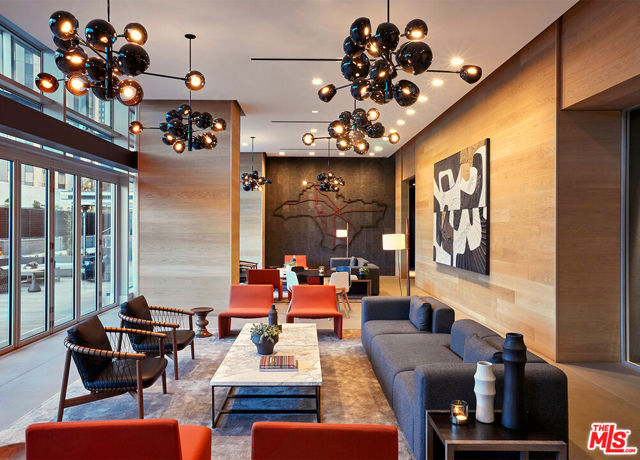 10000 Santa Monica Boulevard, Los Angeles CA: https://media.crmls.org/mediaz/261e3f8c-bca8-4d8d-a3bd-9e033666657f.jpg