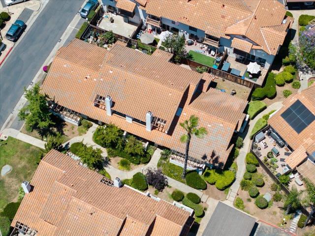 1651 S Juniper, Escondido CA: https://media.crmls.org/mediaz/261eab7b-97c9-4c9a-b368-ba2d41e8078a.jpg