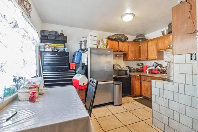 748 Clara Street, Oakland CA: https://media.crmls.org/mediaz/2621c580-d155-4971-a0fc-0aeeb0a90ada.jpg
