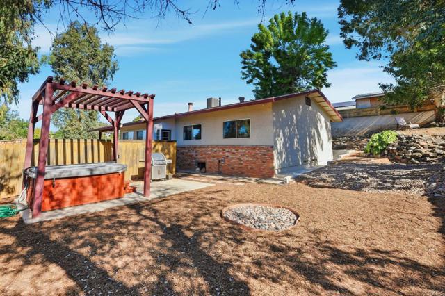 Detail Gallery Image 23 of 28 For 12307 Lemon Crest Dr, Lakeside,  CA 92040 - 3 Beds | 2 Baths