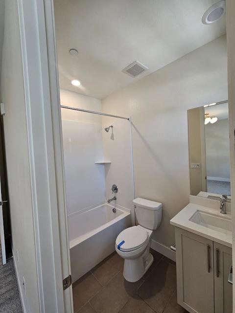 122 Ranch Lane, Mountain View CA: https://media.crmls.org/mediaz/2622f9a8-0b3a-4d91-a02b-b63592adb383.jpg