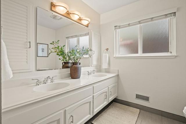 2392 Walden Square, San Jose CA: https://media.crmls.org/mediaz/26232821-1fc1-43a1-8c3d-19d9c660ff1b.jpg
