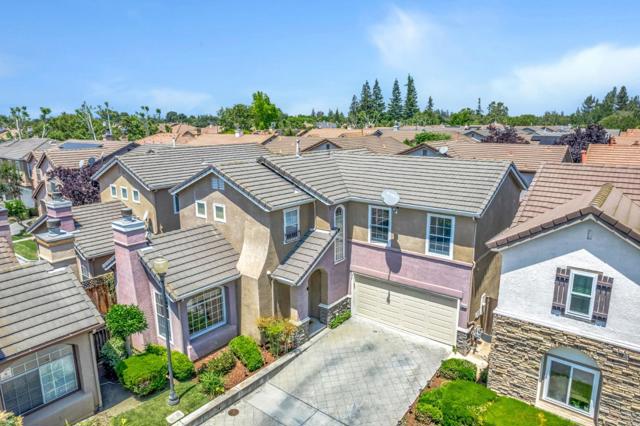 2871 Rubino Circle, San Jose CA: https://media.crmls.org/mediaz/2625592e-c1b2-4b40-8e82-c46811105f93.jpg