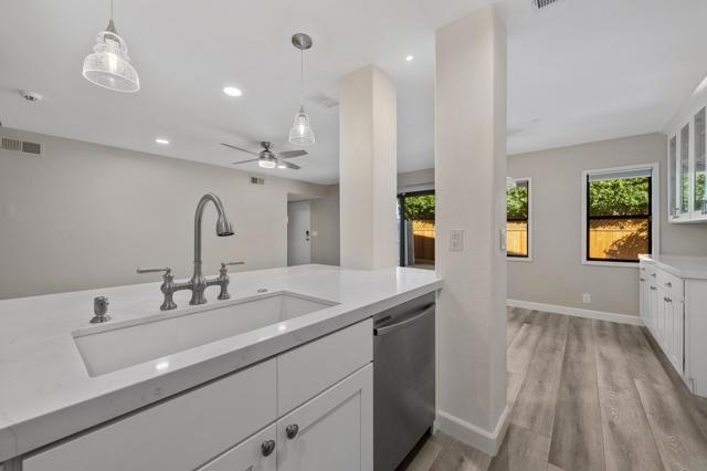 Image 9 of 26 For 74176 Catalina Way
